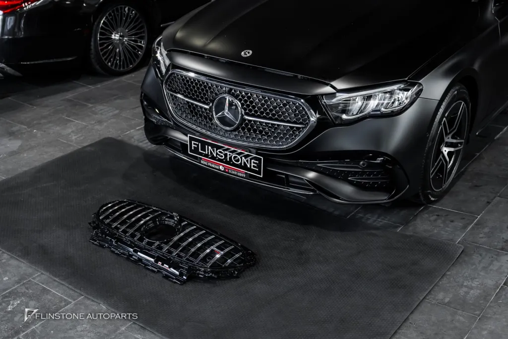 Mercedes Benz W214 กระจัง