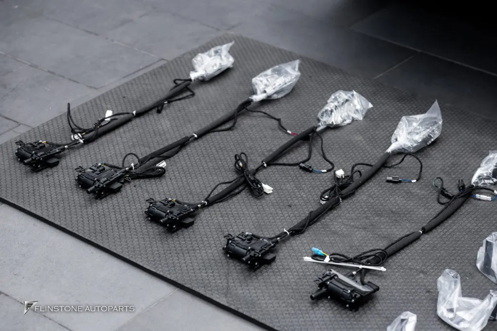 Merceds Benz Gclass ประตูดูด Keyless