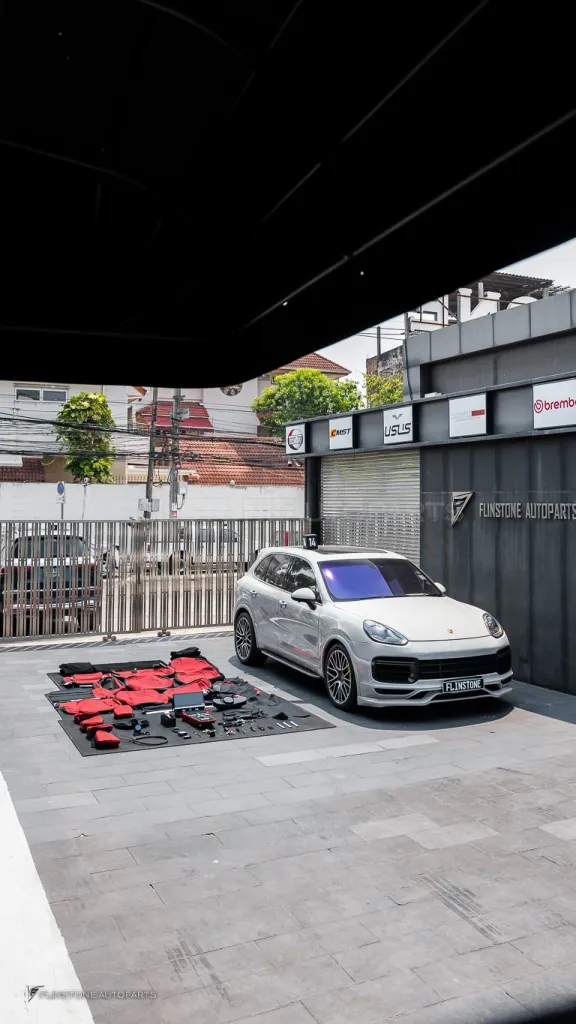 Porsche Cayenne ภายใน 958 to 9Y.01