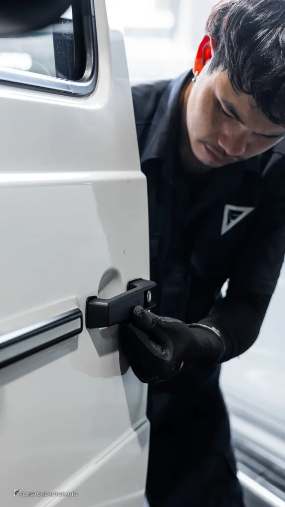Merceds Benz Gclass ประตูดูด Keyless