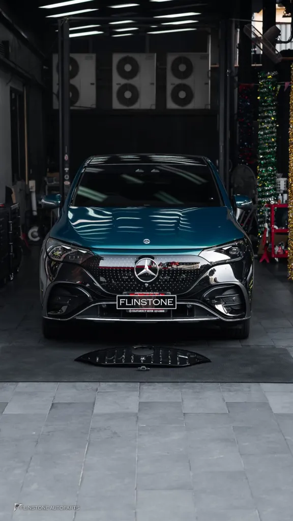 Mercedes Benz EQE กระจัง