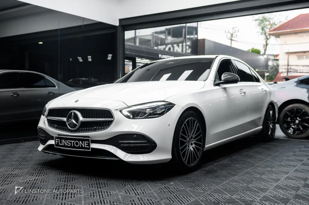 Mercedes Benz W206 กระจกคาร์บอน