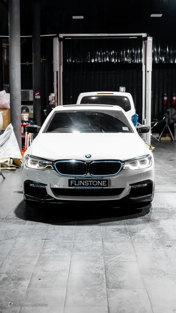 BMW G30 กระจัง LED