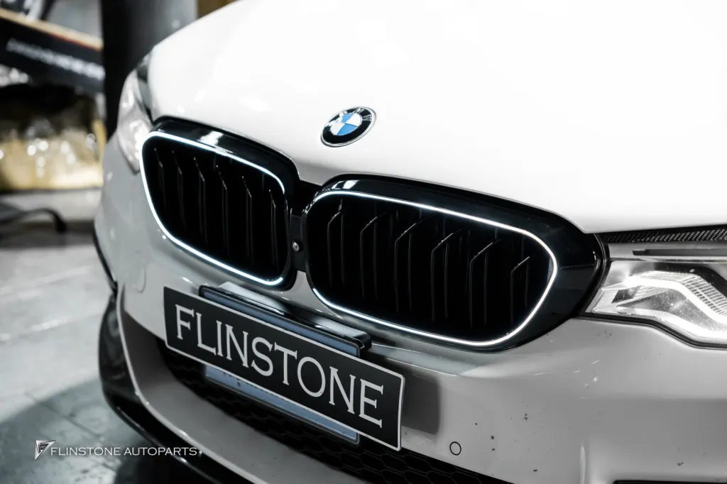 BMW G30 กระจัง LED