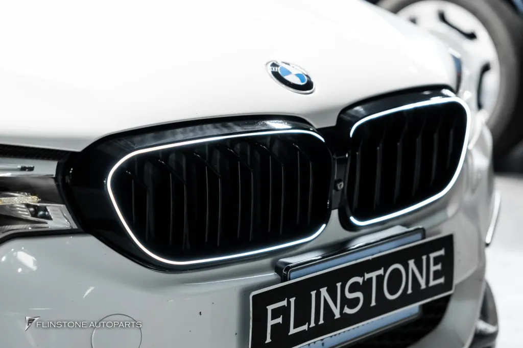 BMW G30 กระจัง LED