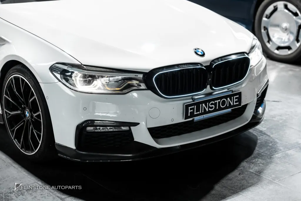 BMW G30 กระจัง LED