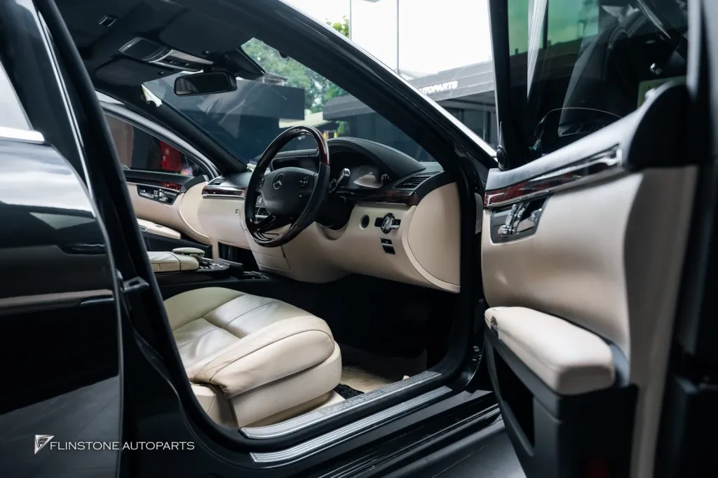 Mercedes Benz Sclass 4 คัน — คันที่ 2