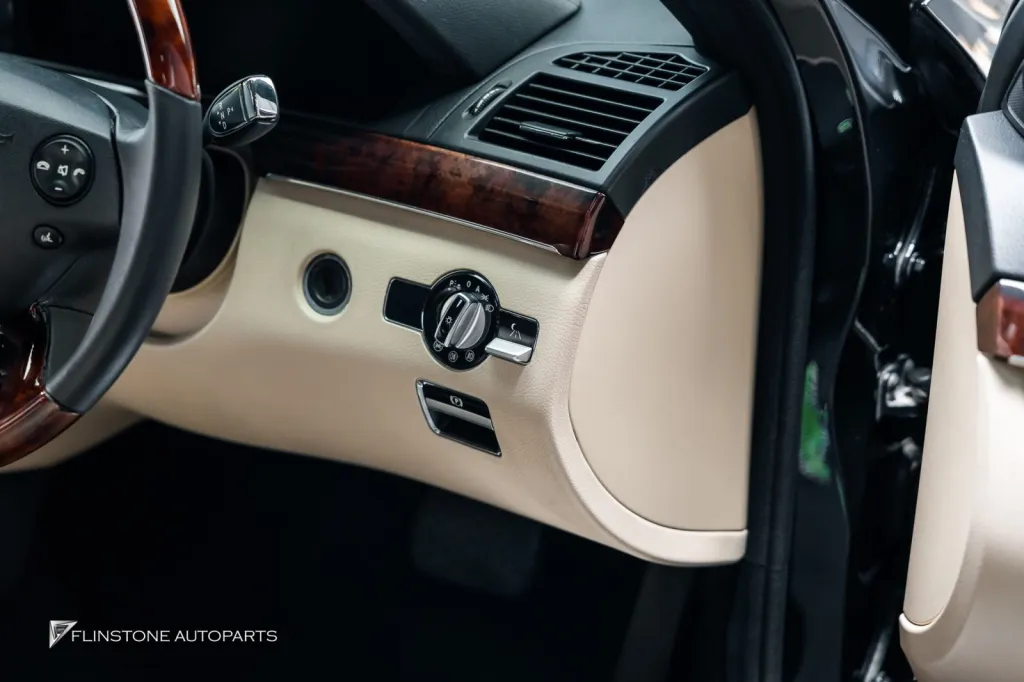 Mercedes Benz Sclass 4 คัน — คันที่ 2