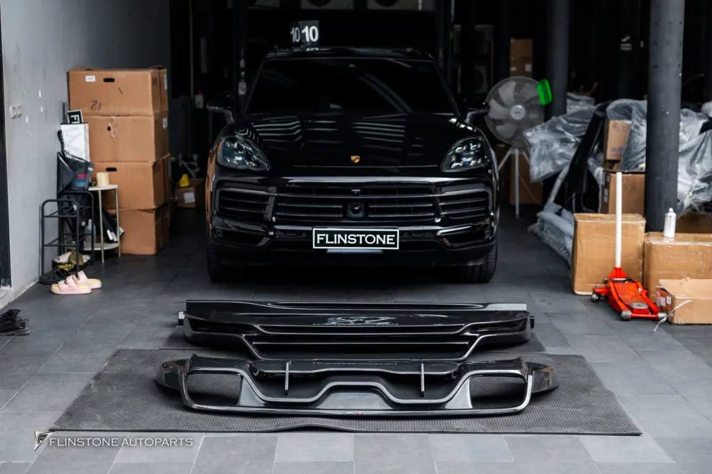 Porsche Cayenne คาร์บอน Takd