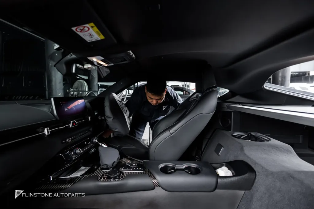 GR Srupa Seats Recaro
