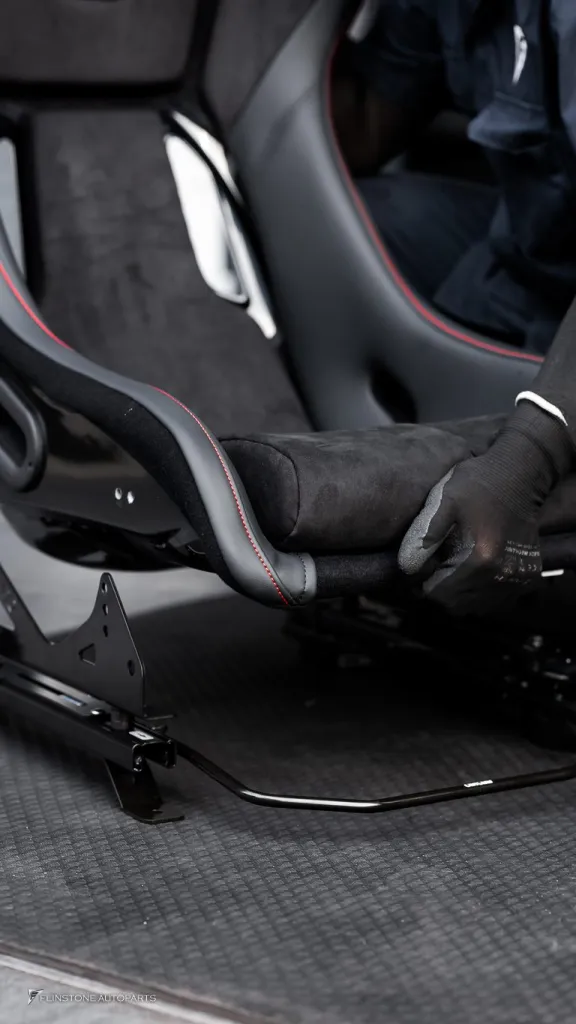 GR Srupa Seats Recaro