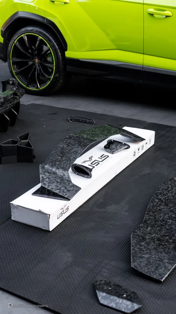 Lamborghini Urus ท่อ พาร์ทคาร์บอน Usus