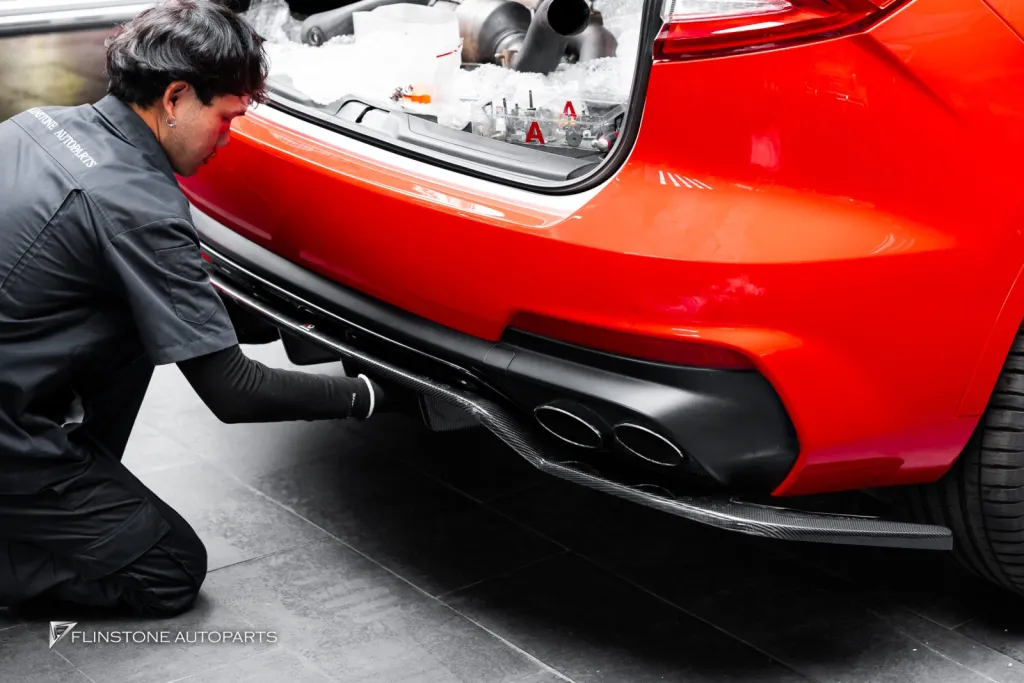 Maserati levante ล้อ Center lock Usus Downpipe Usus พาร์ทคาร์บอน Maxton Design กล่องจูน