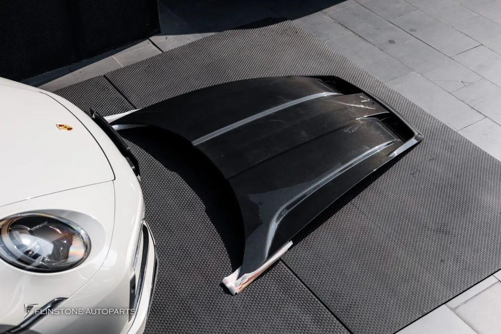 Porsche 992 ฝากระโปรง Techart