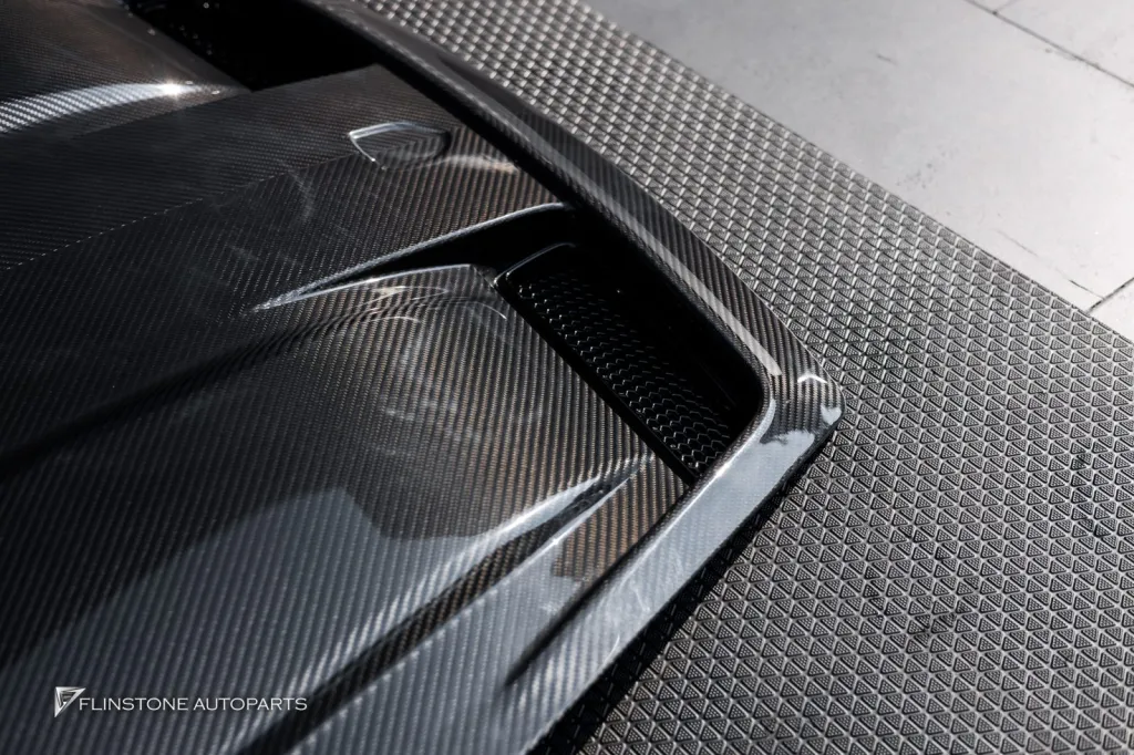 Porsche 992 ฝากระโปรง Techart