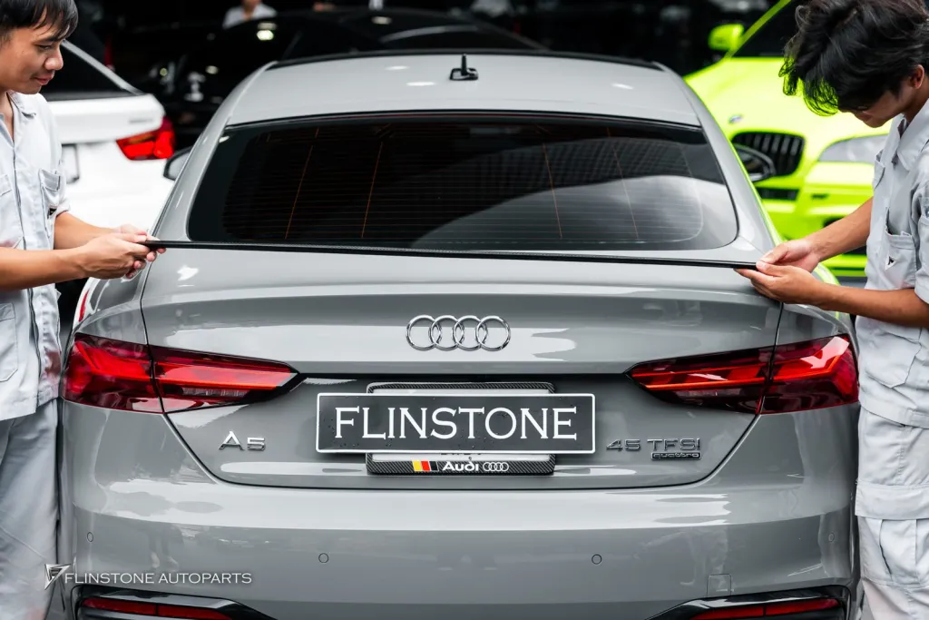Audi A5 สปอยเลอร์