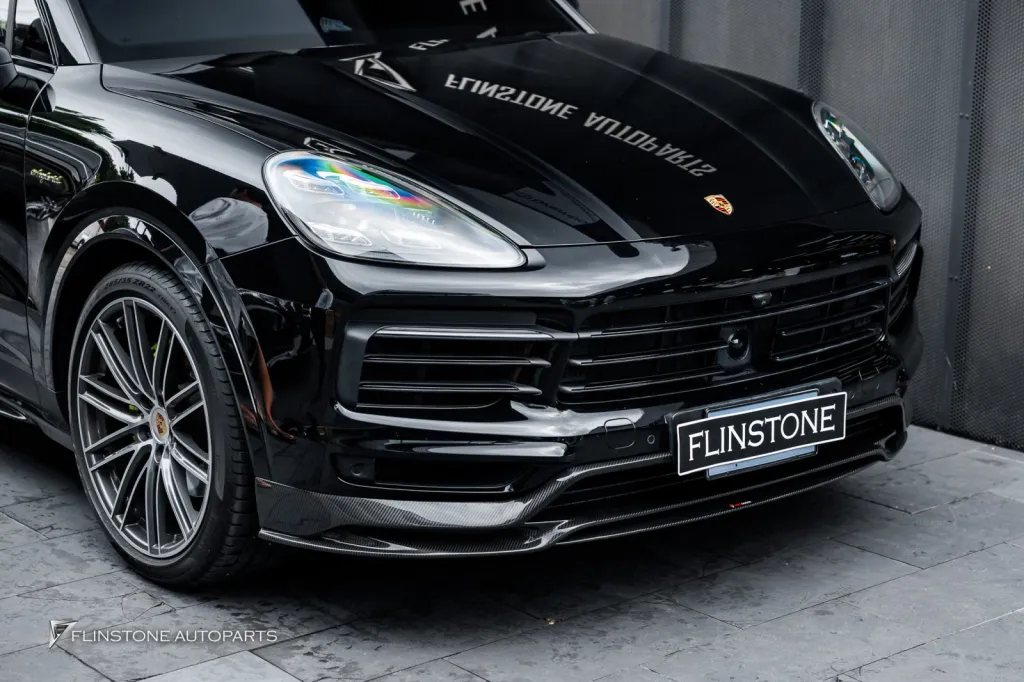 Porsche Cayenne คาร์บอน Takd