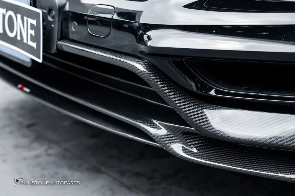 Porsche Cayenne คาร์บอน Takd