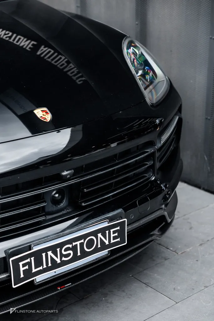 Porsche Cayenne คาร์บอน Takd