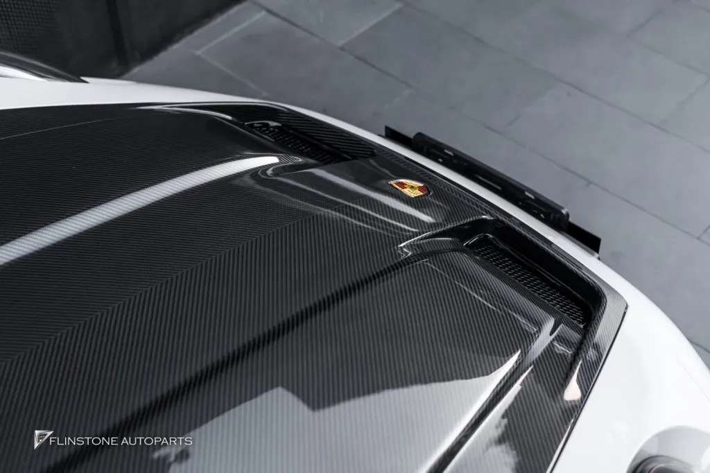 Porsche 992 ฝากระโปรง Techart