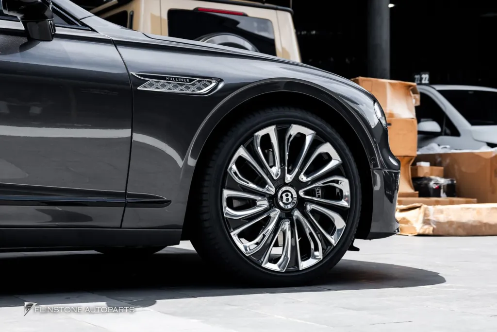 Bentley กระจัง โลโก้ Mulliner ล้อ Usus Floating Cap