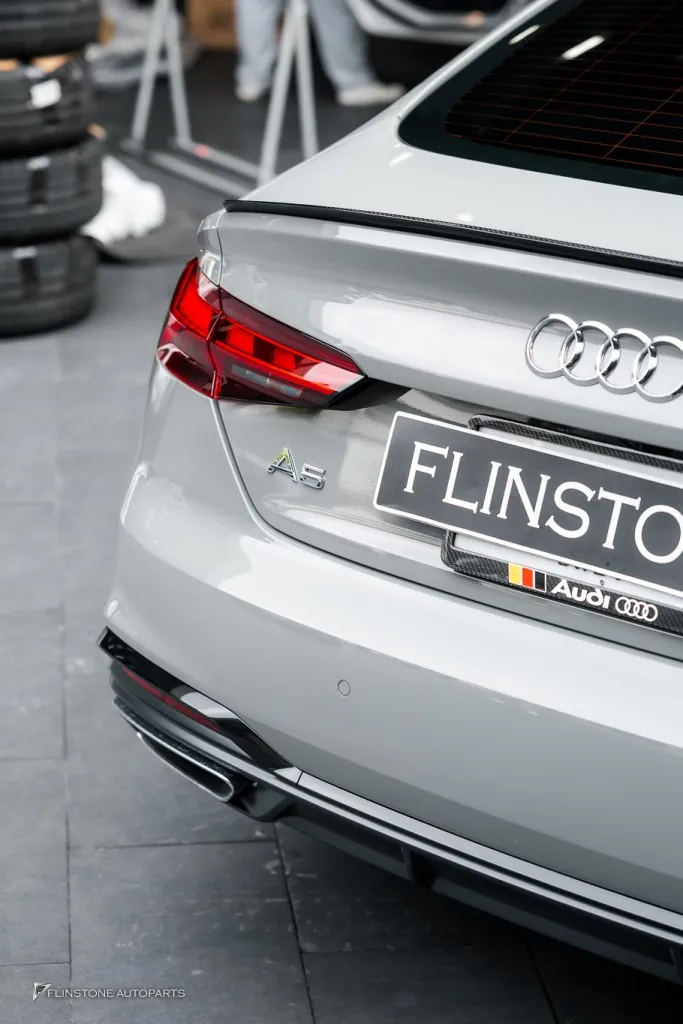 Audi A5 สปอยเลอร์