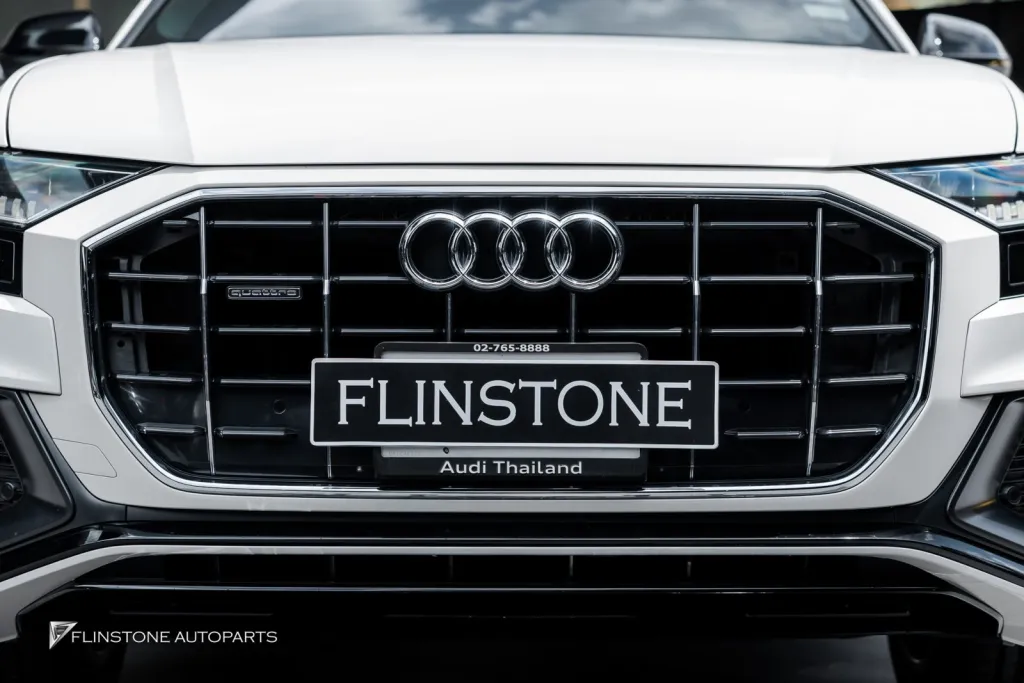 Audi Q8 กระจัง