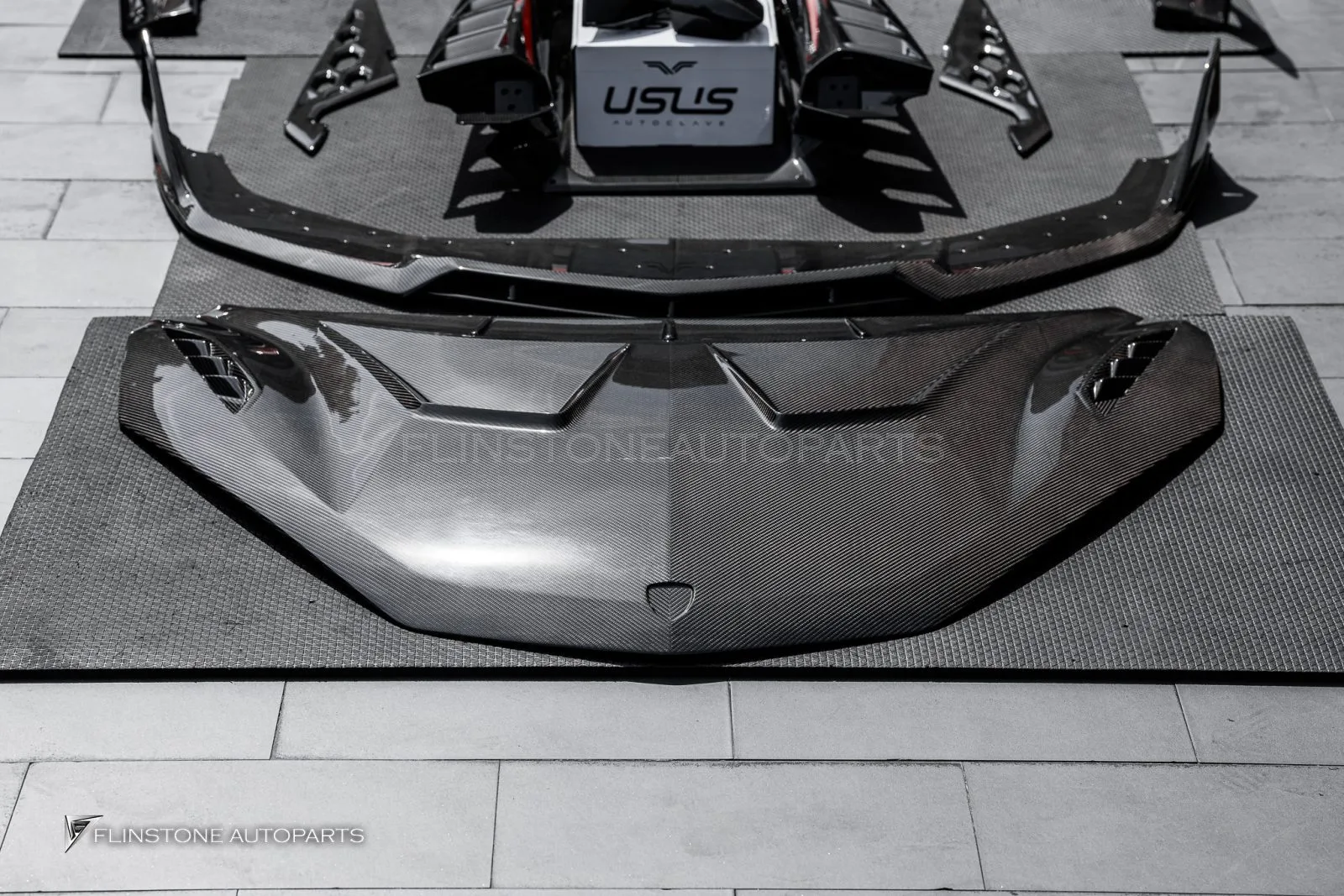Lamborghini Revuelto Mansory X Duke Dynamic X Usus พาร์ทคาร์บอนรอบคัน