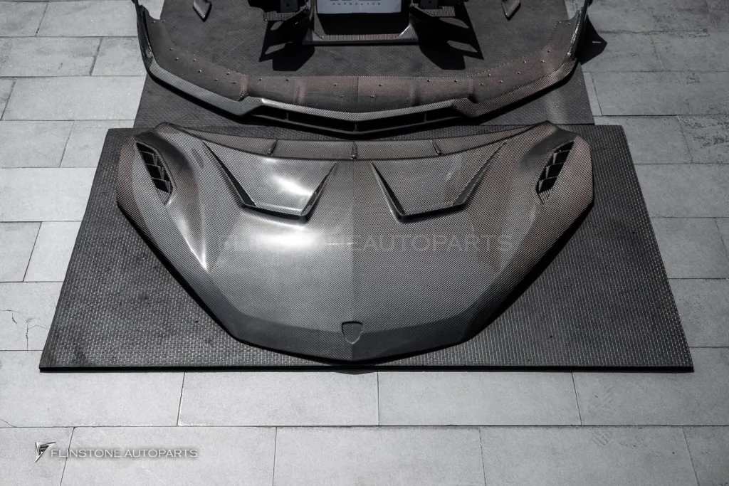 Lamborghini Revuelto Mansory X Duke Dynamic X Usus พาร์ทคาร์บอนรอบคัน