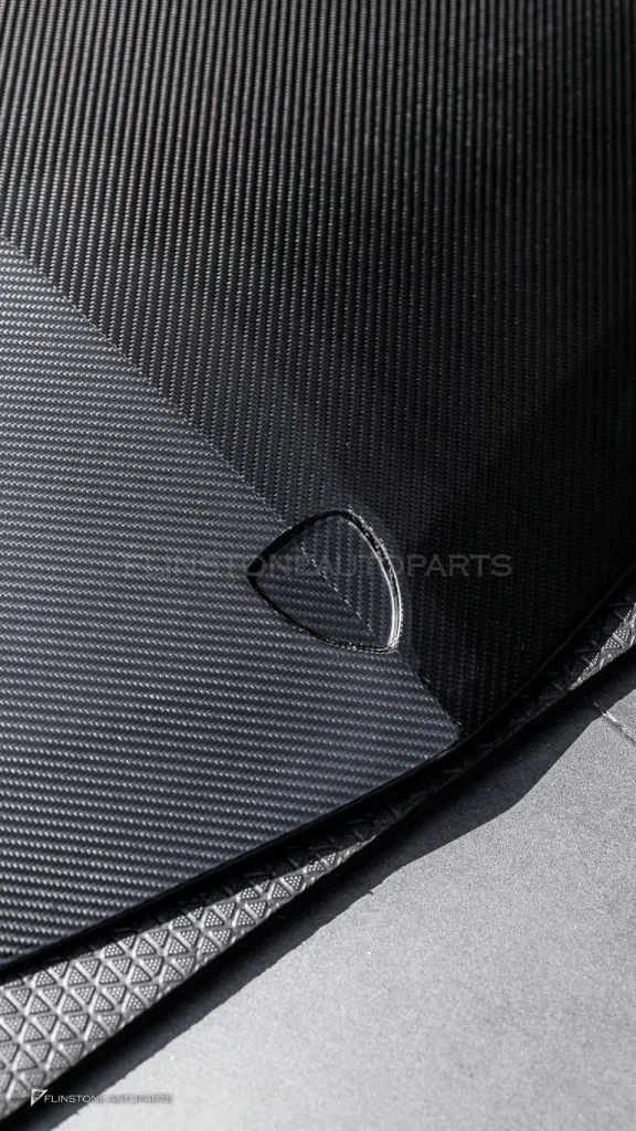 Lamborghini Revuelto Mansory X Duke Dynamic X Usus พาร์ทคาร์บอนรอบคัน
