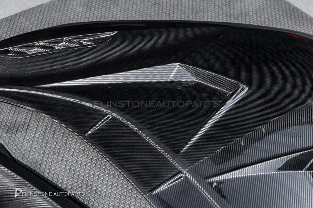 Lamborghini Revuelto Mansory X Duke Dynamic X Usus พาร์ทคาร์บอนรอบคัน