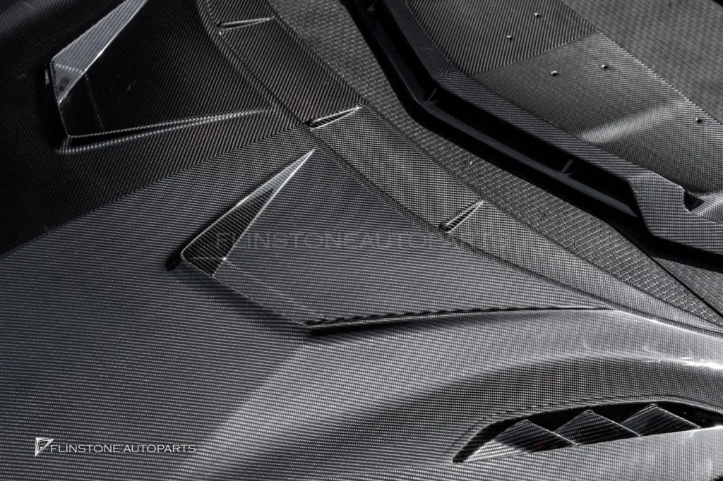 Lamborghini Revuelto Mansory X Duke Dynamic X Usus พาร์ทคาร์บอนรอบคัน