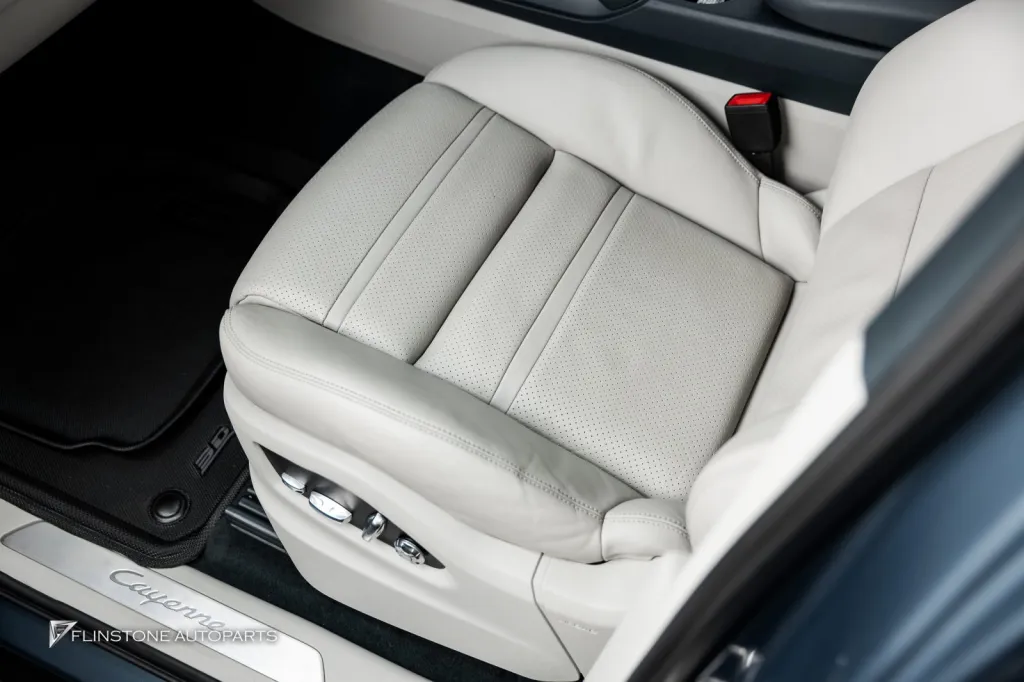 Porsche Cayenne เบาะเย็น