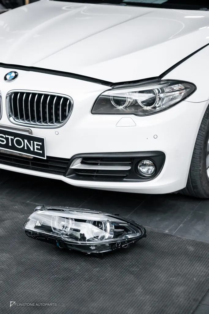 BMW F10 ไฟหน้า