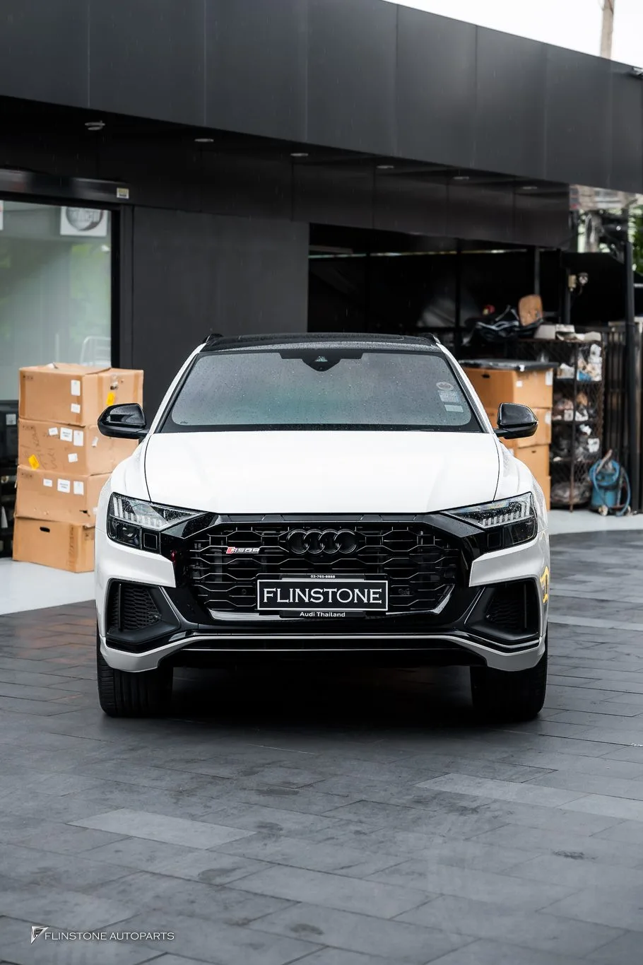 Audi Q8 กระจัง