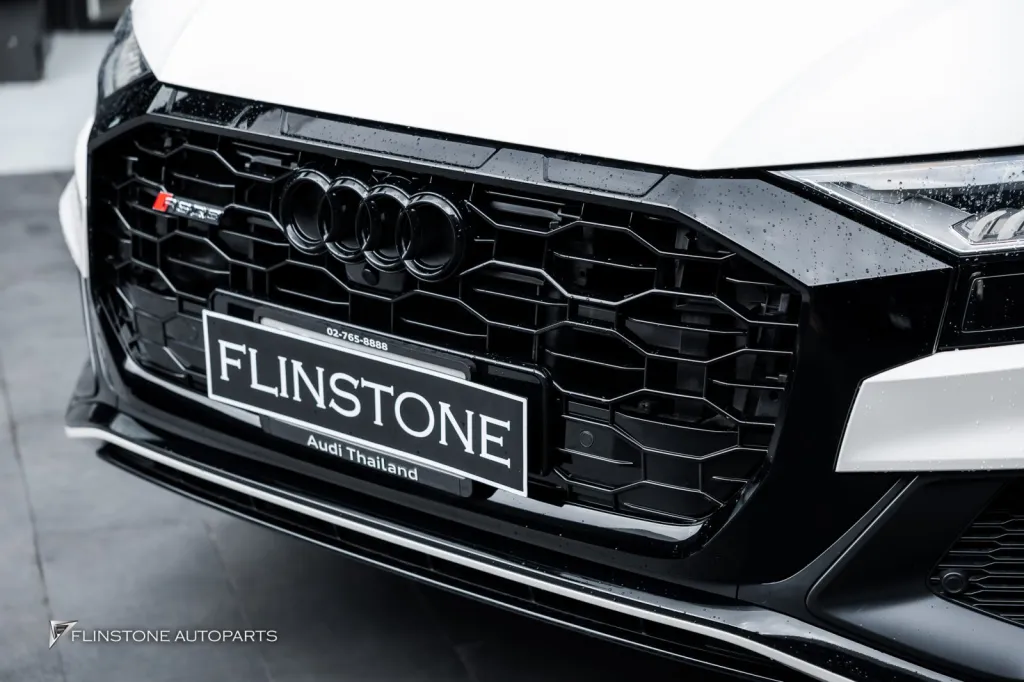 Audi Q8 กระจัง