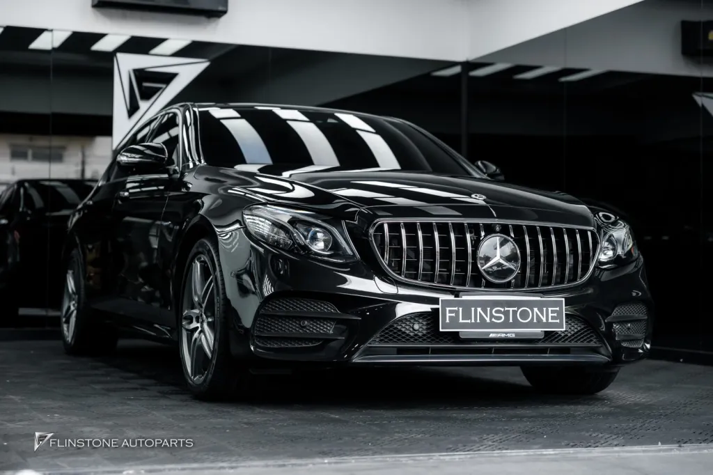 Mercedes Benz W213 กระจัง GT