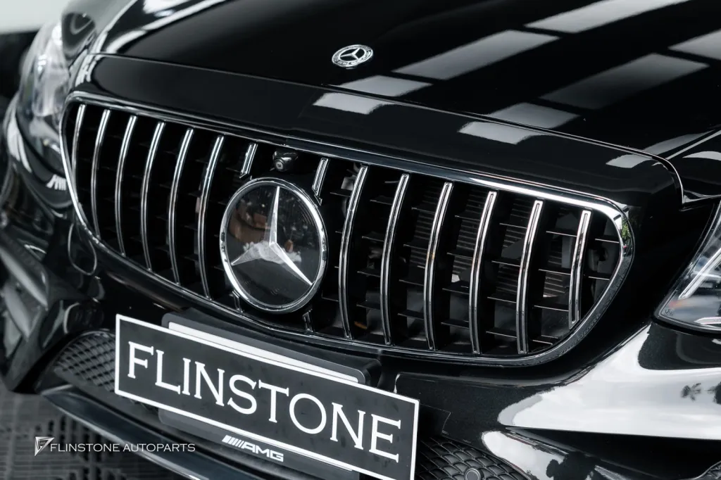Mercedes Benz W213 กระจัง GT