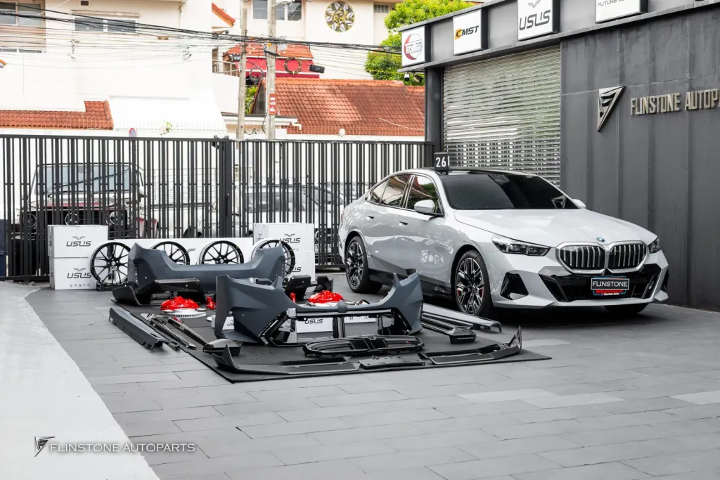 BMW G60 to  M5 พาร์ทรอบคัน + คาบอน , ล้อusus ,