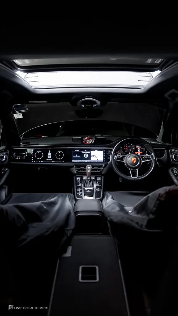 Porsche Macan จอ Dual Screen