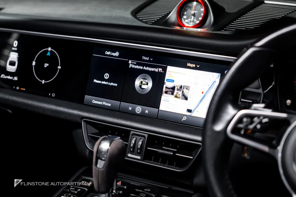 Porsche Macan จอ Dual Screen