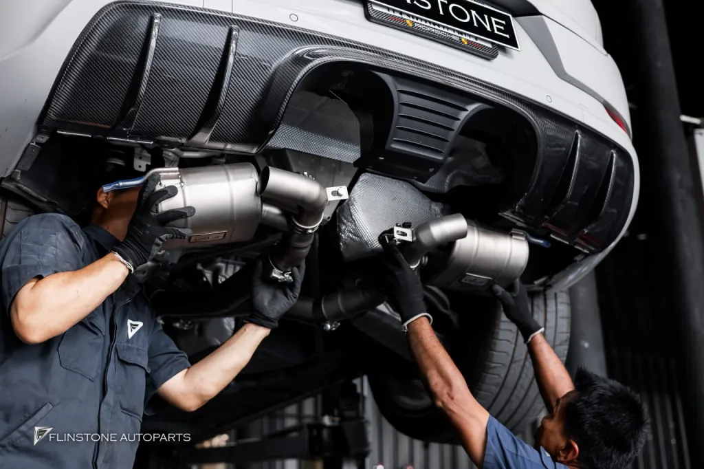 Porsche Cayenne ท่อ Usus