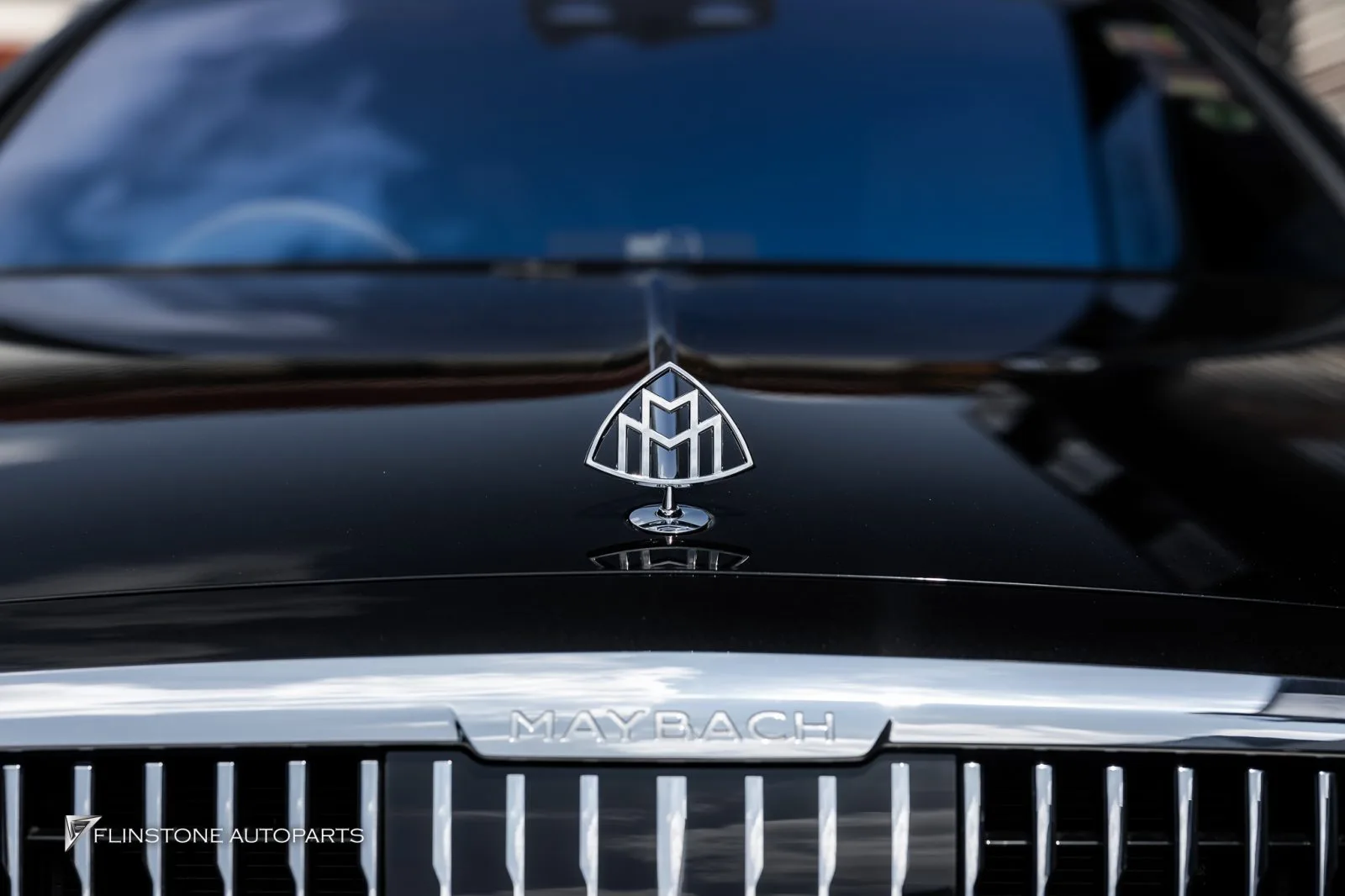 Mercedes Benz Sclass โลโก้ Maybach