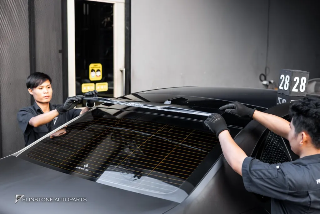 BMW I7 尾翼 maxton