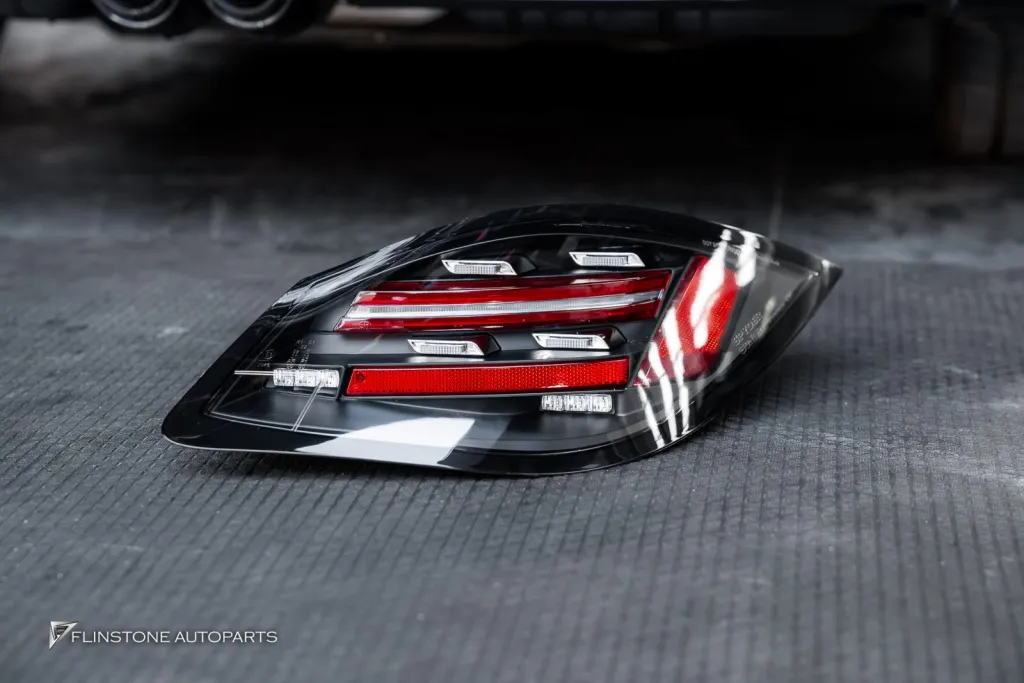 Porsche Cayman 997 ไฟท้าย