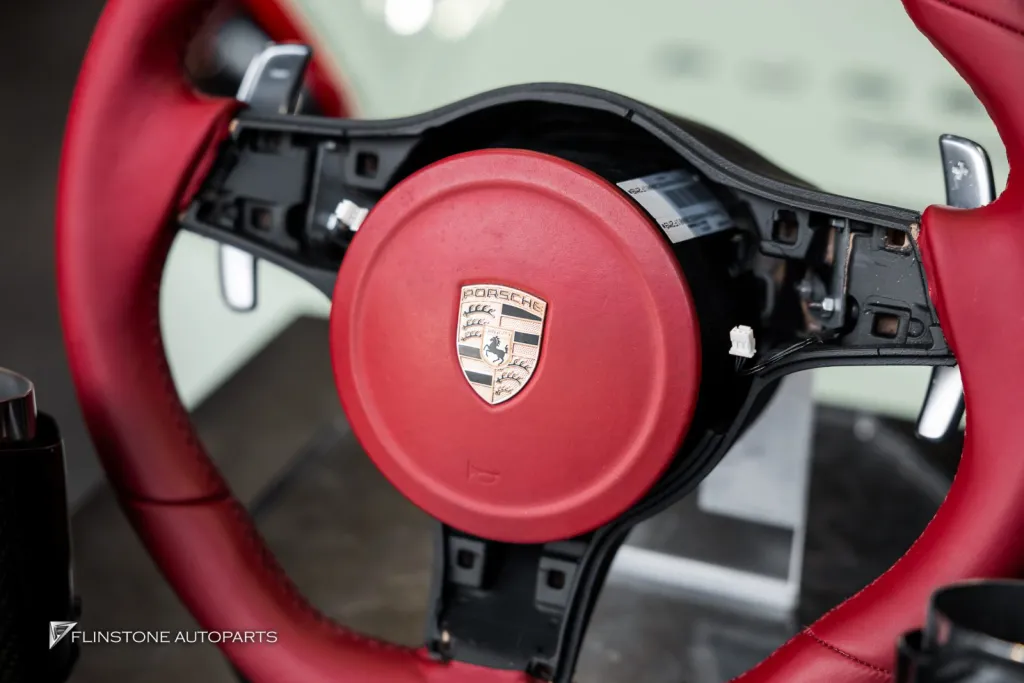 Porsche cayman 981 พวงมาลัย ปลายท่อ