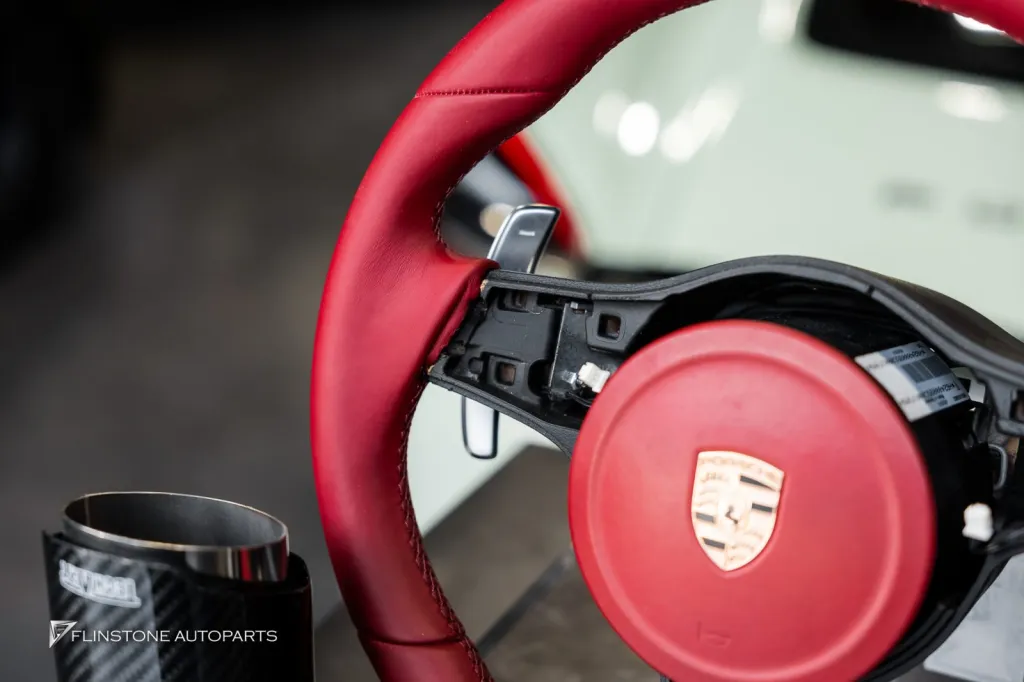 Porsche cayman 981 พวงมาลัย ปลายท่อ