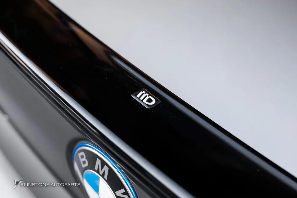 BMW I7 尾翼 maxton