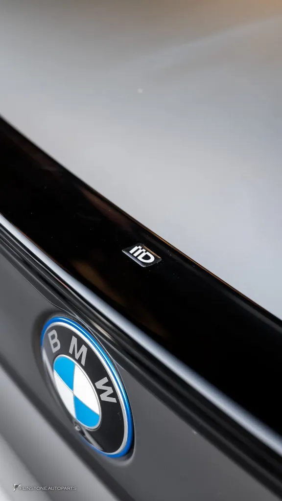 BMW I7 尾翼 maxton