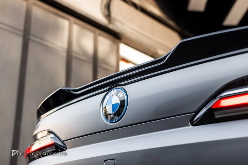 BMW I7 尾翼 maxton